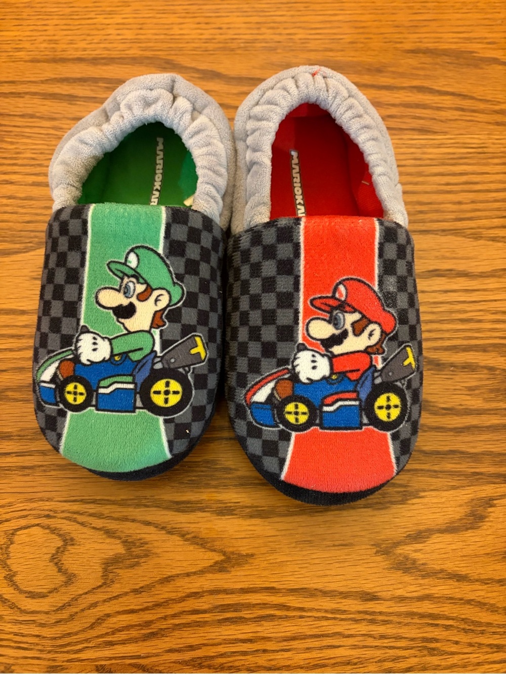 Mario Kart Kids Slippers in Red and Green
